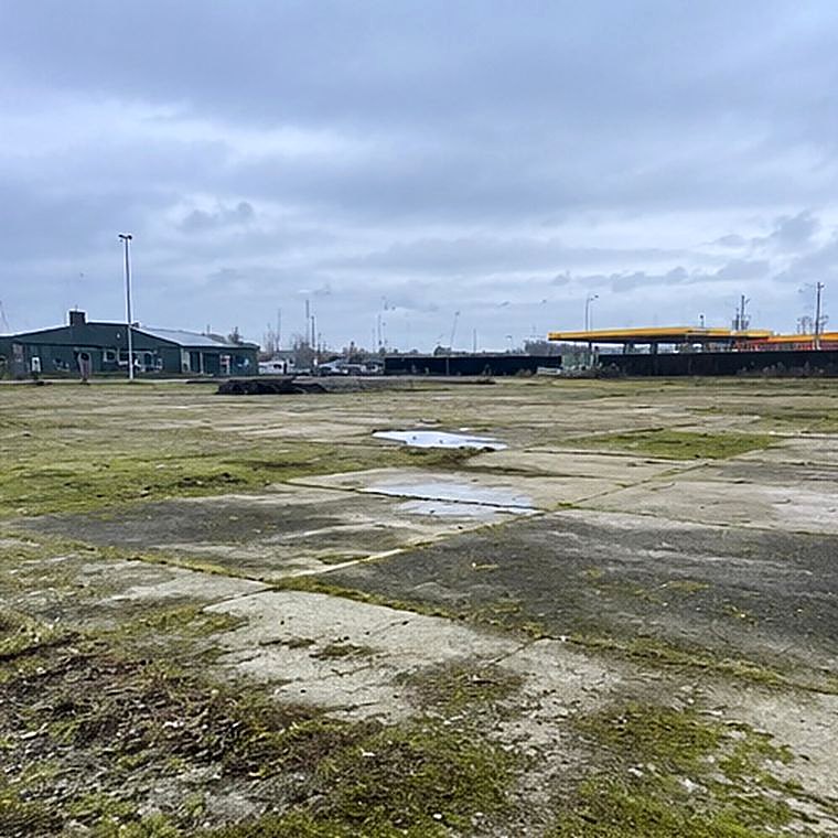 Leeg opslagterrein